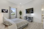 Guest king bedroom with ensuite